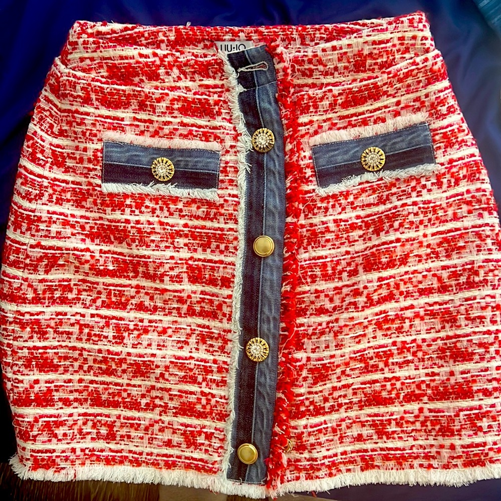 LiuJo skirt. Size 4 US, size 40 Italian.
